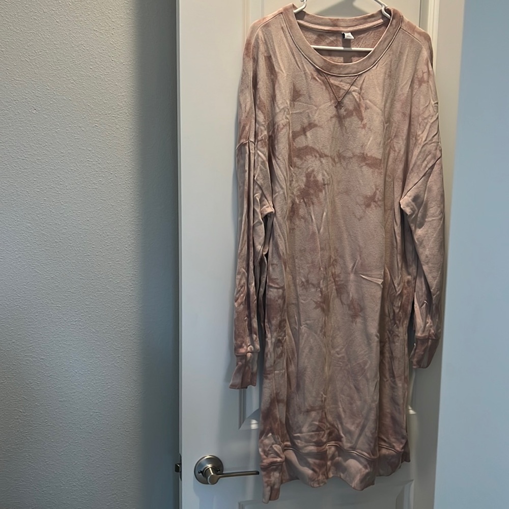 Tie dye long sleeve sweatshirt dress
